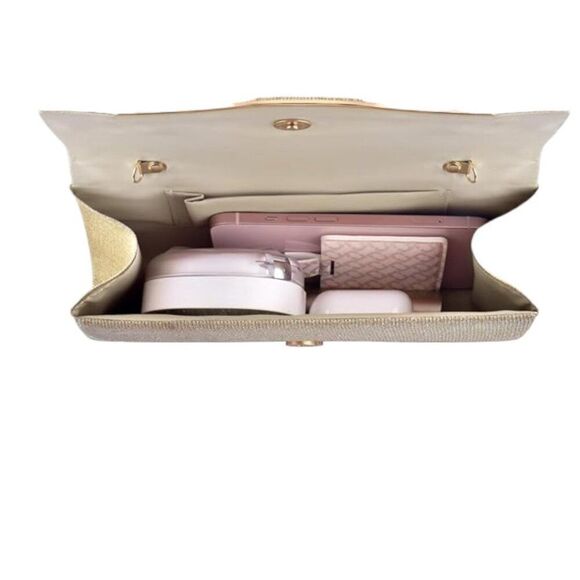 Elegant Gold Clutch Bag - Picture 4 of 4
